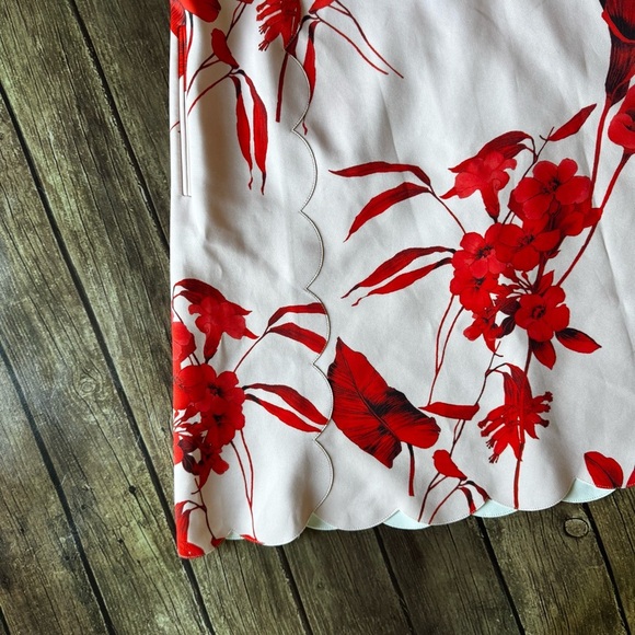 🌹 Ted Baker London “Jaazmin” Fantasia Scallop Hem Floral Dress Size 2 (US 6) - Picture 2 of 8